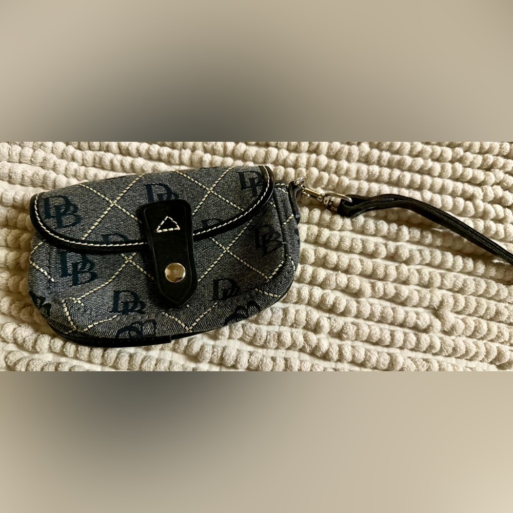 Black and White vintage Dooney & Bourke Patterned Mini Bag